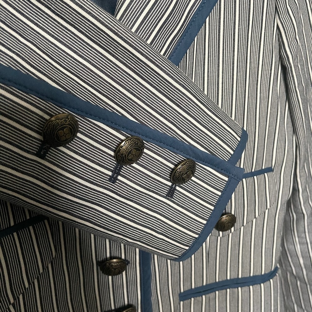 BCBG Jacket - Picture 3 of 3